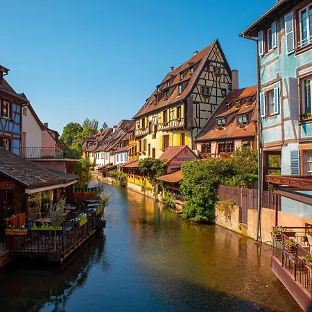 Terre D'helene 4 à 5 Pers Proche Strasbourg 42 M2, 3 étoiles, Wifi, Paisible, Jardin, Proche Commerces,16 Atouts, Animaux Acceptés *