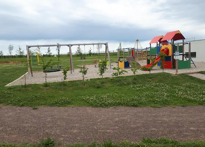 Terre D'helene 3 - 4 Pers Proche Strasbourg 42 M2, 3 Etoiles, Wifi, Paisible, Jardin, Proche Commerces,16 Atouts, Animaux Acceptes * Berstett